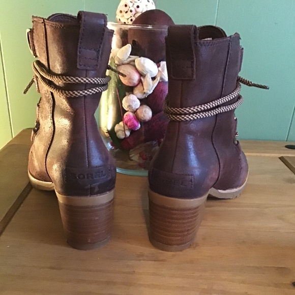 Sorrel Burgundy Lace up Ankle Boots- NWOB - Picture 3 of 16